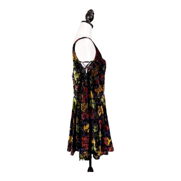 DO NOT BUY- SOLD NWT Dolls Kill Current Mood Floral Velvet Mini Dress - Picture 3 of 9